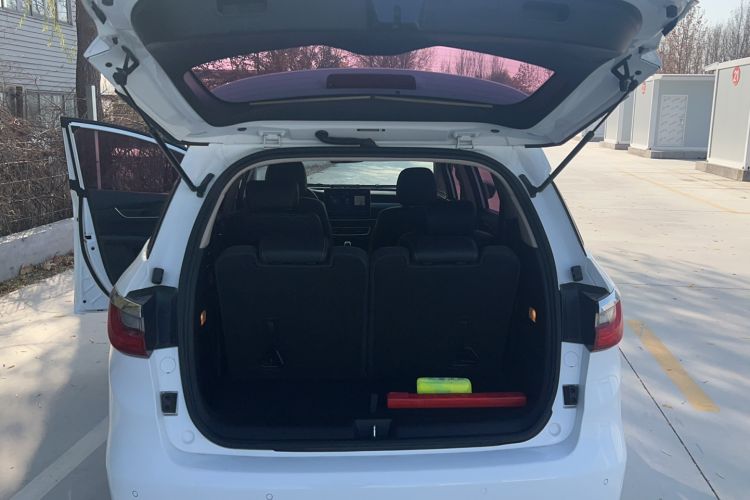 Used BYD Song MAX 2019 1.5T Automatic Smart Connect Prestige Model 6 Seats China VI Standard