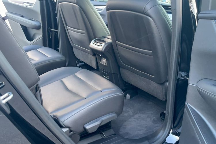 Used Cadillac XT6 2022 2.0T Six-Seater Four-Wheel-Drive Luxury Version