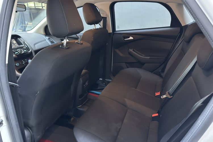 Used Ford Focus 2017 Hatchback 1.6L Automatic Comfort Plus SmartDrive Edition