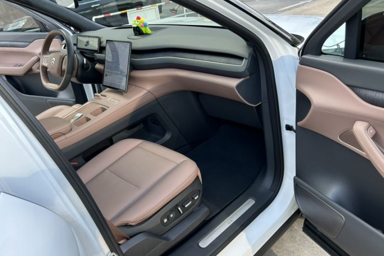 Used Nio ES8 2023 75 kWh
