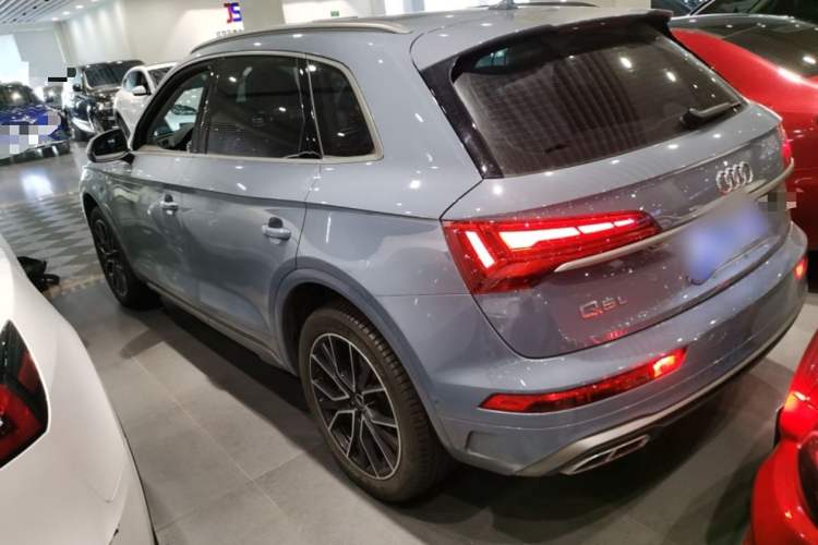 Used Audi Q5L 2022 40T RS Package Performance Model
