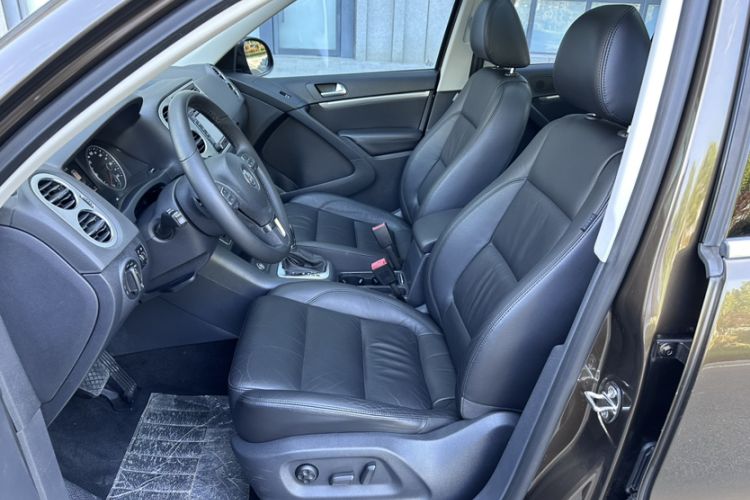 Used Volkswagen Tiguan 2015 1.8TSI Automatic Two-Wheel Drive Luxury Model
