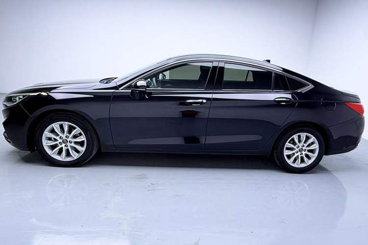 Used Hongqi H5 2019 30TD Dynamic Edition
