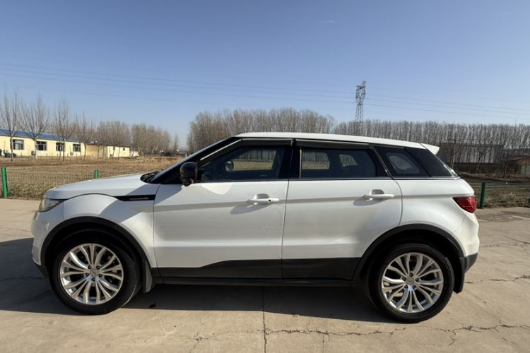 Used Land X7 2015 2.0T Panoramic Prestige Edition