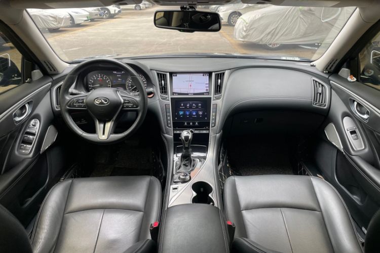 Used Infiniti Q50L 2018 2.0T Enjoyment Edition China V standard
