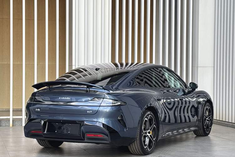 Used  SU7 2024 Rear-Drive Ultra-Long Range Advanced Pro-Level Intelligent Driving Version
