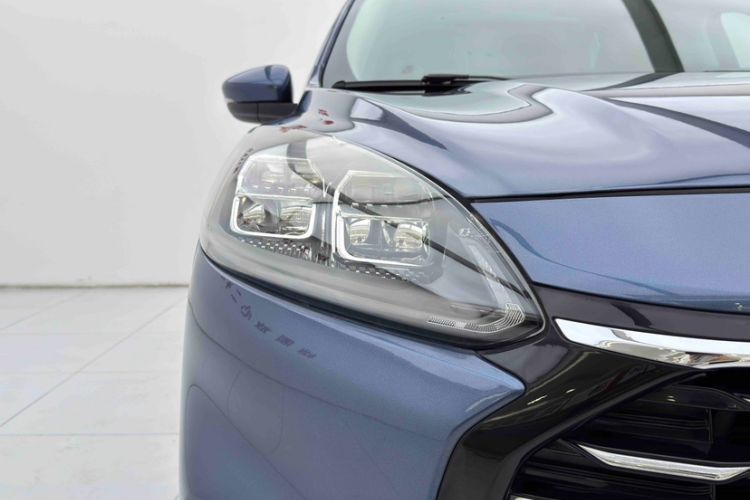 Used Ford Escape 2020 EcoBoost 245 Two-Wheel-Drive Titanium Edition
