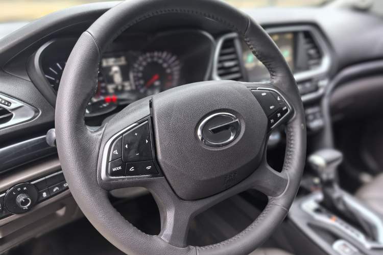 Used GAC Trumpchi GS4 2017 235T Automatic Two-Wheel Drive Luxury Smart Connectivity Version