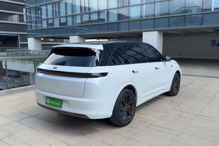 Used Li Auto L7 2023 Air model
