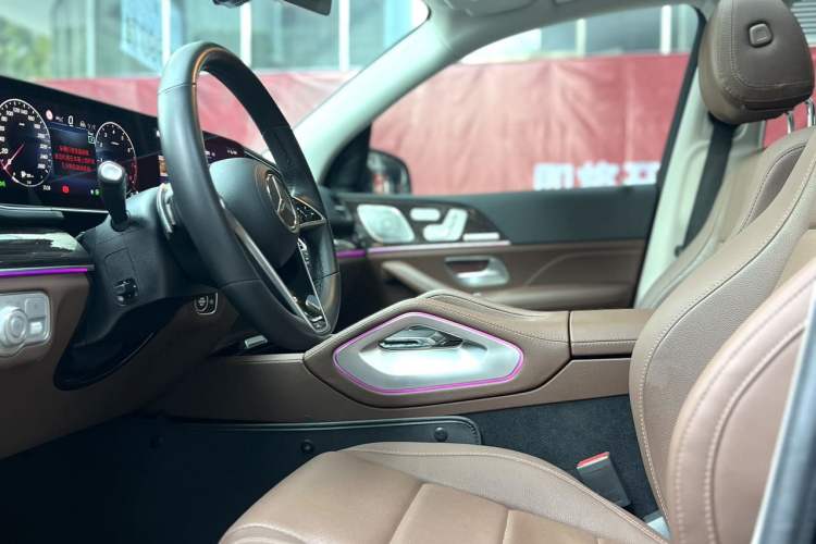 Used Mercedes-Benz GLE 2024 Refreshed GLE 350 4MATIC Stylish Edition
