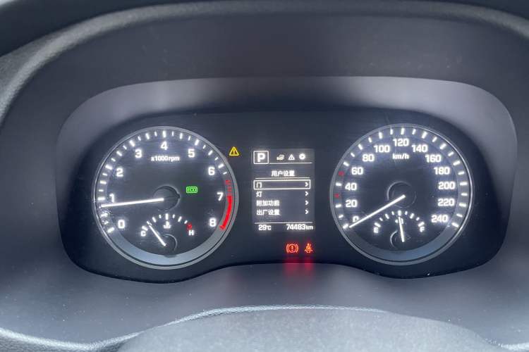 Used Hyundai Tucson 2015 1.6T Dual-Clutch Two-Wheel-Drive Smart Model
