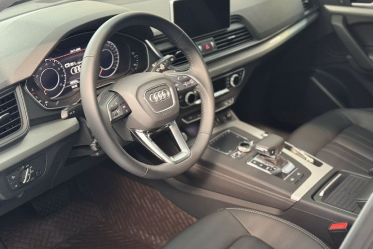 Used Audi Q5L 2020 Updated 40 TFSI Prestige Fashion Edition
