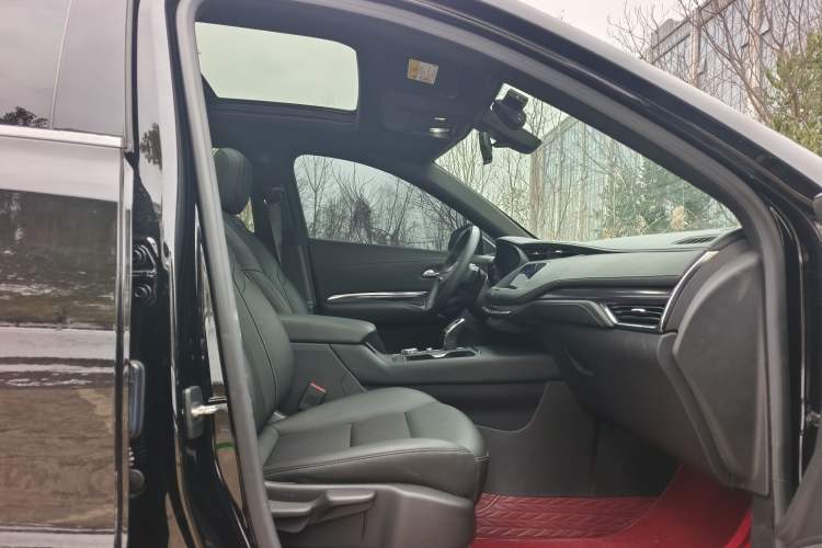 Used Cadillac XT4 2022 28T Two-Wheel Drive Fashion Edition