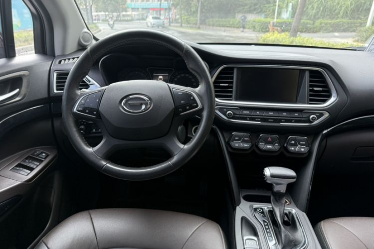 Used GAC Trumpchi GS4 2017 235T Automatic Two-Wheel Drive Luxury Smart Connectivity Version
