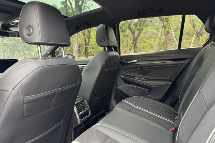 Used Volkswagen Golf 2021 280TSI DSG R-Line
