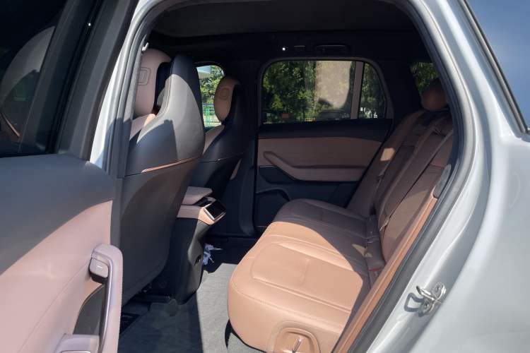 Used Nio ES6 2023 75 kWh
