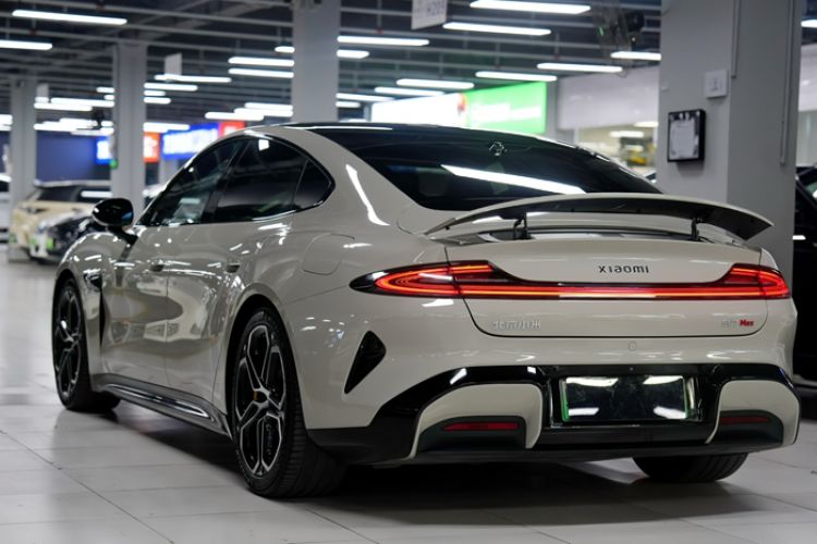 Used  SU7 2024 Four-Wheel Drive Ultra-Long Range Advanced Intelligent Driving Max Edition