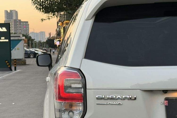 Used Subaru Forester 2016 2.0i Fashion Navigation Edition
