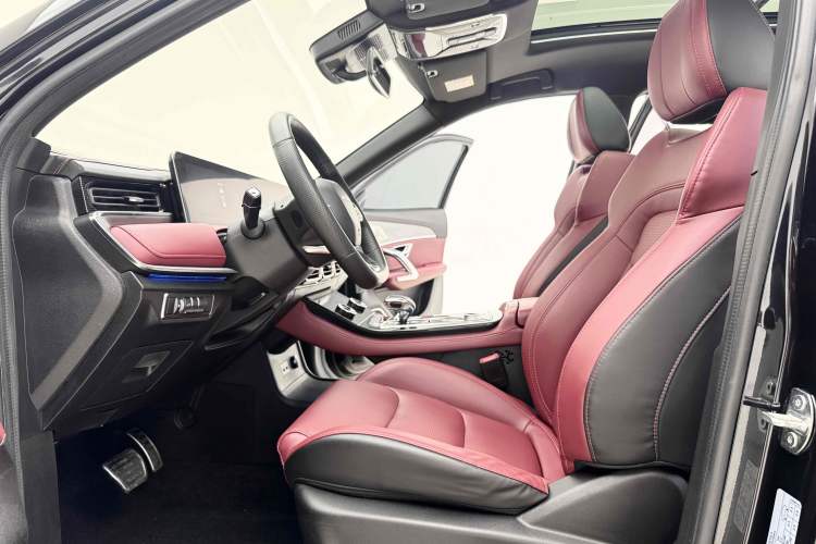 Used Jetour X70 PLUS 2021 1.6T DCT Base 5-Seater
