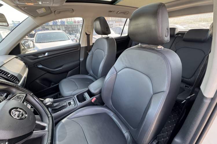 Used Skoda Kodiaq 2019 Restyled TSI330 5-Seater Two-Wheel Drive Standard Version China VI
