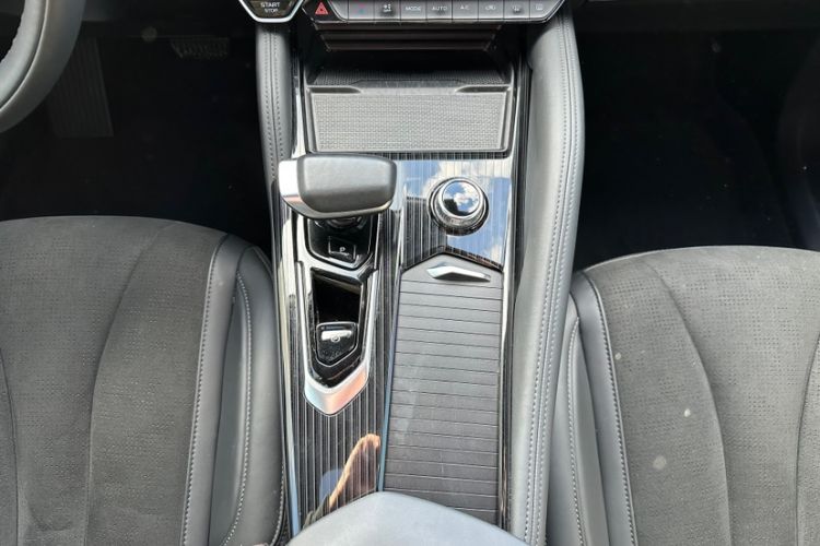 Used Geely Auto Monjaro L 2022 1.5T Leishen Hi·F Plug-in Hybrid Super Xun
