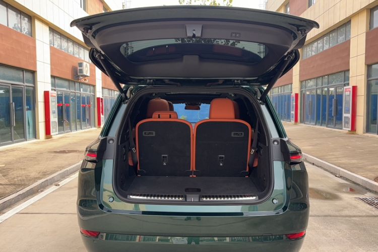 Used Li Auto L9 2022 Max model
