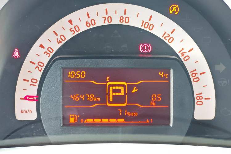 Used  fortwo 2015 1.0L 52 kW hardtop Dynamic version
