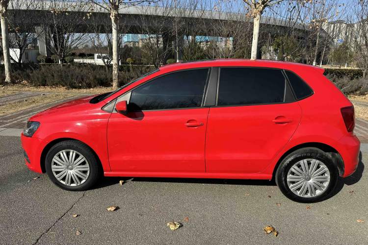 Used Volkswagen Polo 2018 1.5L Automatic Enjoyment Model
