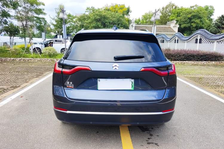 Used Nio ES8 2020 415 km Signature Edition 6-Seater Version
