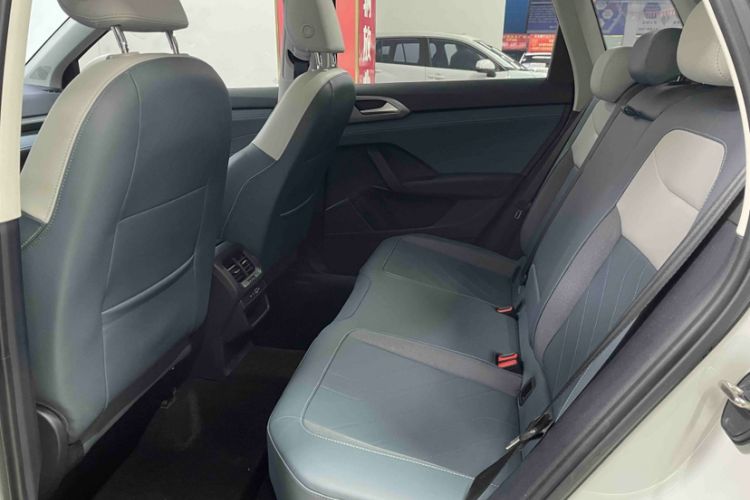 Used Volkswagen Tharu 2024 300TSI Two-Wheel-Drive Full Moon Edition