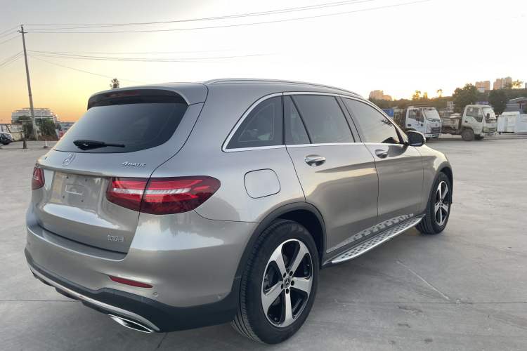 Used Mercedes-Benz GLC 2019 Facelift GLC 260 L 4MATIC Luxury Model