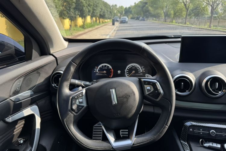 Used Wey VV7 2017 2.0T Flagship Edition
