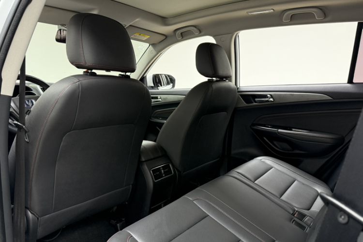 Used Changan CS75 2017 Shangku Edition 1.5T Manual ZhiXiang Model
