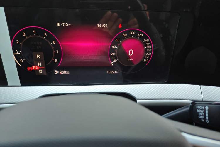 Used Volkswagen Talagon 2024 330TSI Luxury Touring Edition
