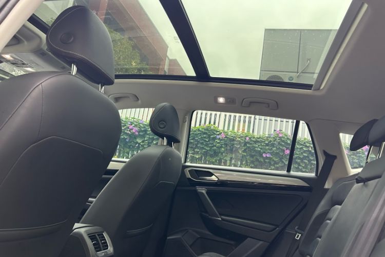 Used Volkswagen Tayron 2020 280TSI Two-Wheel Drive Luxury Connect Edition
