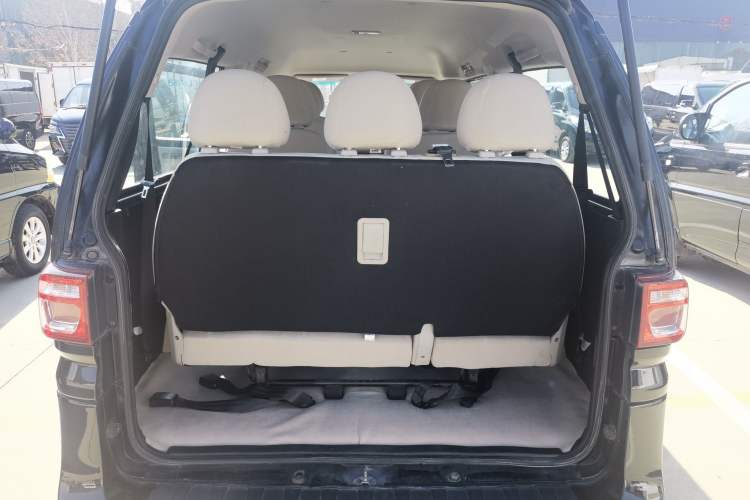 Used FORTHING Lingzhi 2019 M5L 1.6L 9-Seater Base Model China VI Standard