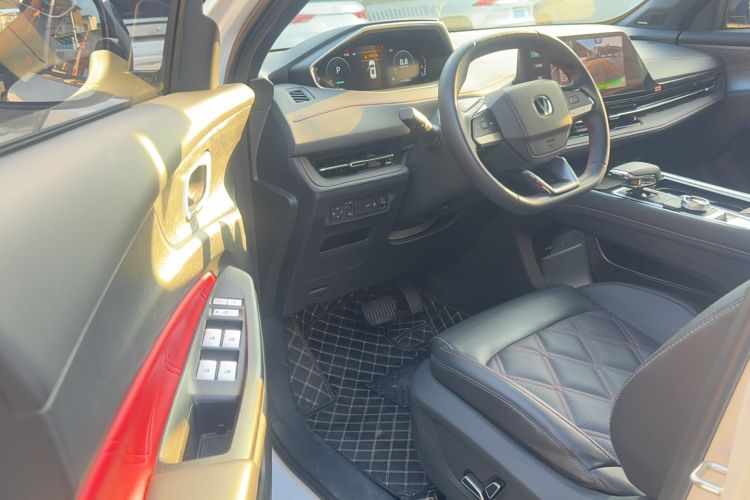 Used Changan CS55PLUS 2024 3rd Generation 1.5T DCT Prestige Model
