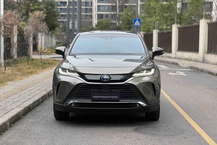 Used Toyota Harrier 2022 Dual-Engine 2.5L CVT Four-Wheel Drive Flagship Edition
