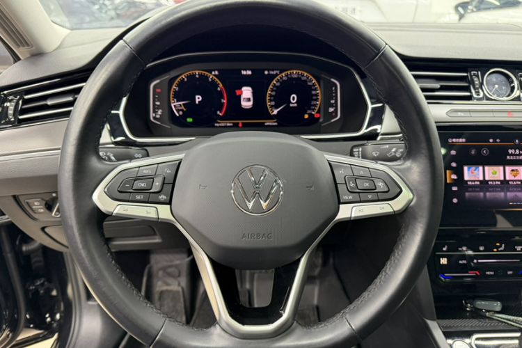 Used Volkswagen Magotan 2020 330TSI DSG Luxury Edition
