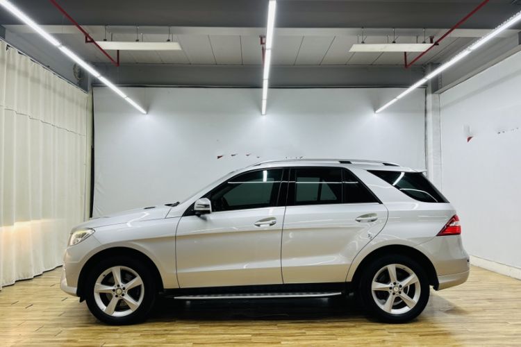 Used Mercedes-Benz M-Class 2015 ML 320 4MATIC