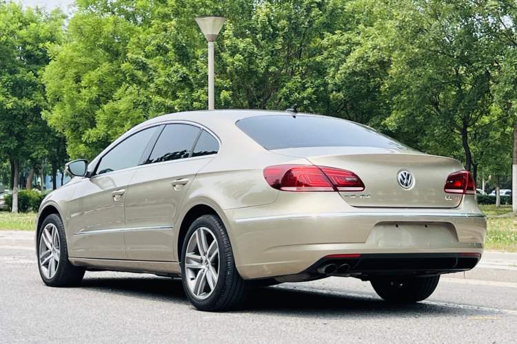 Used Volkswagen FAW-Volkswagen CC 2015 2.0 TSI Luxury Model
