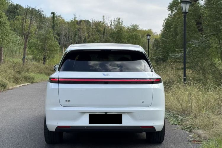 Used Li Auto L7 2023 Pro Model
