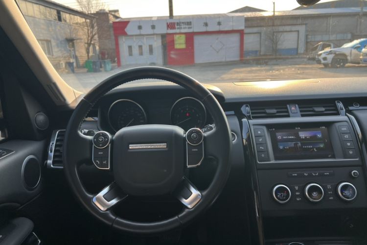 Used Land Rover Discovery 2017 3.0 SC V6 SE
