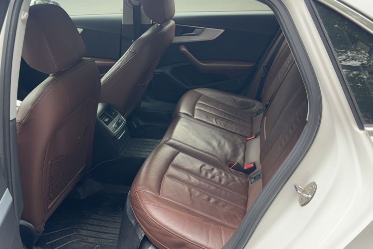 Used Audi A4L 2019 40 TFSI Fashion Version China V
