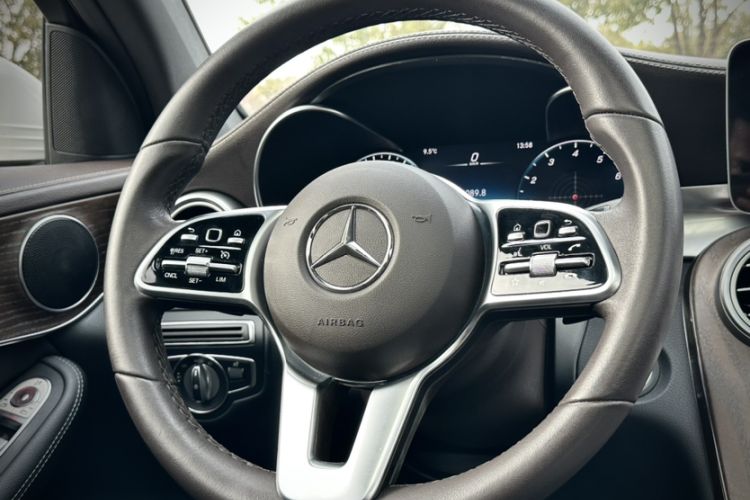 Used Mercedes-Benz GLC 2021 GLC 260 L 4MATIC Luxury Model
