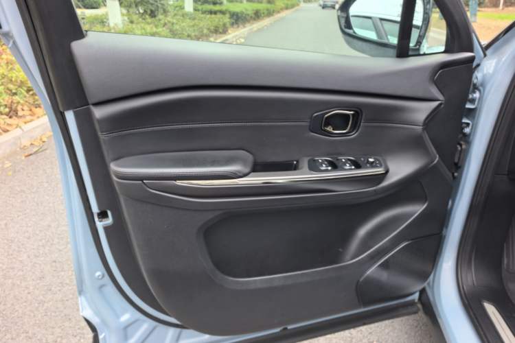 Used Nio ES6 2022 75 kWh Performance Version
