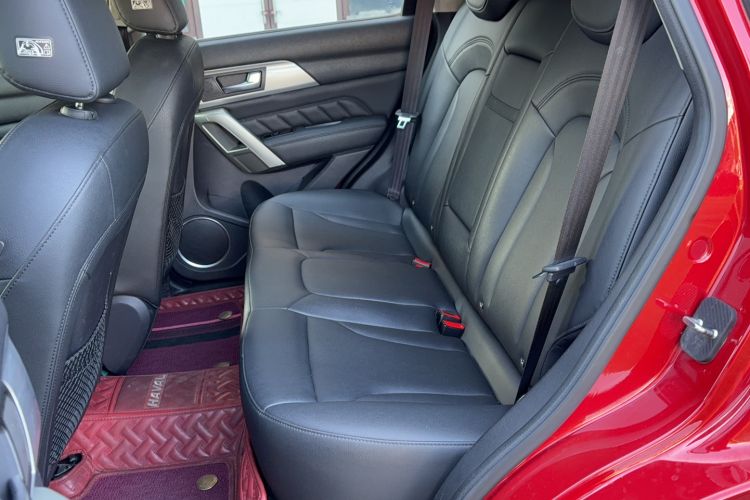 Used Haval H2 2016 Red-Label 1.5T Automatic Two-Wheel Drive Luxury Model
