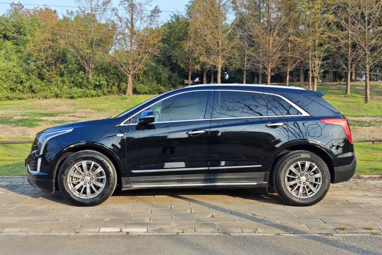 Used Cadillac XT5 2018 25T Luxury Model
