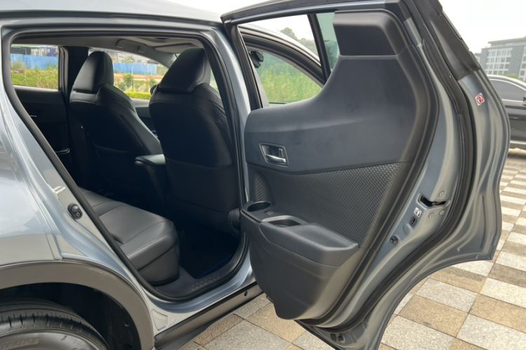 Used Toyota C-HR 2021 2.0L Luxury Edition
