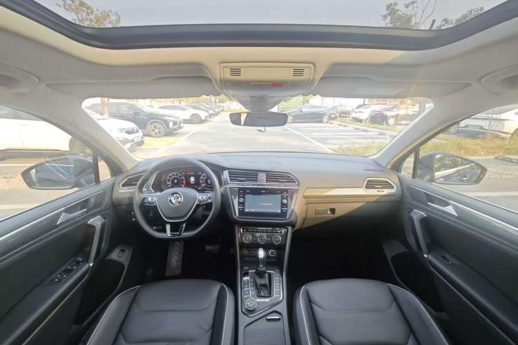 Used Volkswagen Tiguan 2018 330TSI Four-Wheel Drive High-End Model
